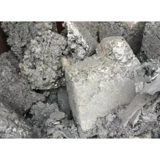 Ensayo de recuperación de metales no férricos a partir de residuos de electrólisis