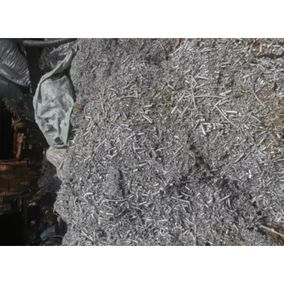 Ensayo de recuperación de elementos valiosos a partir de escorias de fundición polimetálicas