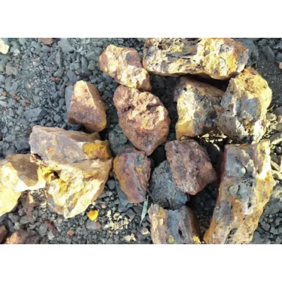 Ensayo de tratamiento mineral de limonita aurífera