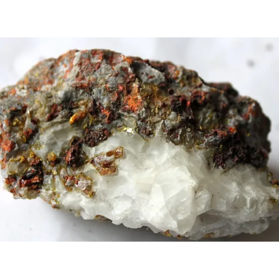 Ensayo integrado de tratamiento minero-metalúrgico de mineral asociado polimetálico