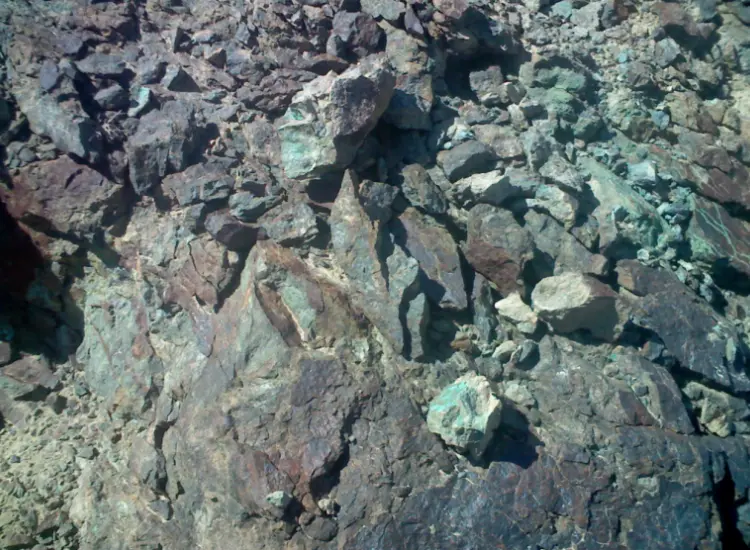 Ensayo de tratamiento de minerales polimetálicos